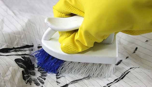 Чем отстирать чернила от принтера с одежды
