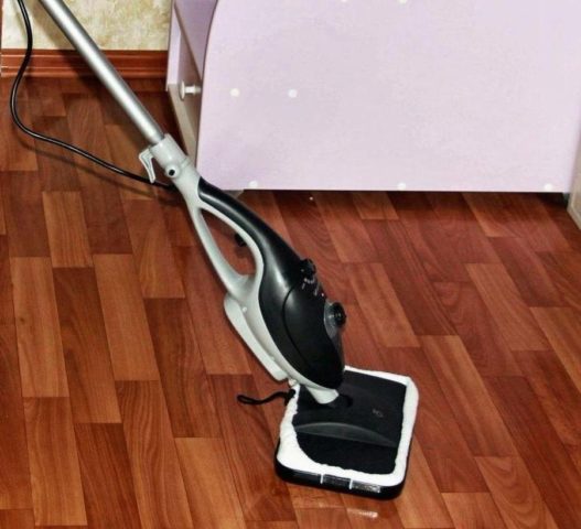 Можно ли чистить ламинат пароочистителем